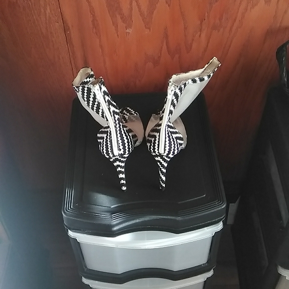Wild Rose Shoes - Women shoes